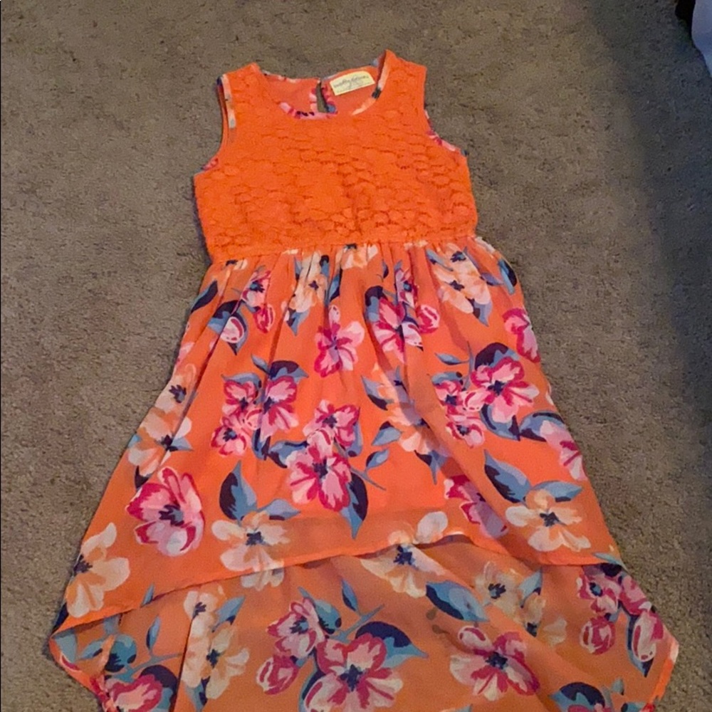LITTLE GIRL’S HI-LOW DRESS | SIZE 6-6X